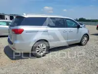 2017 KIA Sedona photo