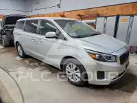 2017 KIA Sedona фото