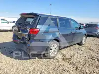 2017 KIA Sedona фото