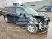 2017 KIA Sedona фото