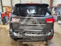2017 KIA Sedona фото