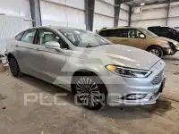 2017 Ford FUSION photo
