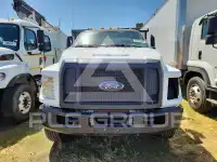 2017 Ford F-650 photo