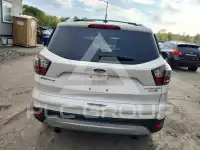 2017 Ford ESCAPE photo