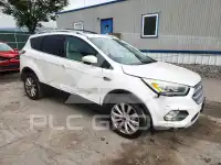 2017 Ford ESCAPE photo
