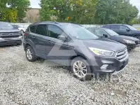 2017 Ford ESCAPE фото