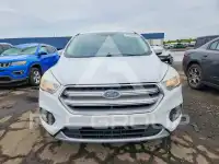 2017 Ford ESCAPE photo