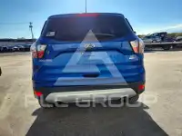 2017 Ford ESCAPE photo