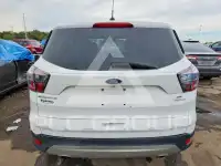 2017 Ford ESCAPE photo