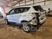 2017 Ford ESCAPE photo