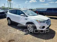 2017 Ford ESCAPE photo