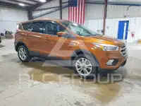 2017 Ford ESCAPE фото