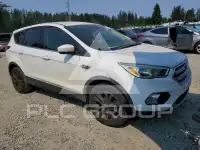 2017 Ford ESCAPE photo