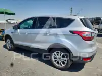 2017 Ford ESCAPE photo