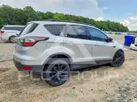 2017 Ford ESCAPE photo