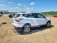 2017 Ford ESCAPE photo