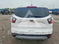 2017 Ford ESCAPE photo