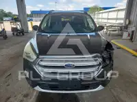 2017 Ford ESCAPE photo