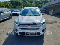 2017 Ford ESCAPE photo