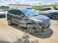 2017 Ford ESCAPE photo