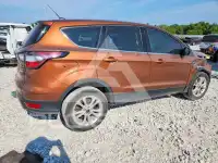 2017 Ford ESCAPE photo