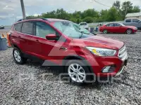 2017 Ford ESCAPE photo