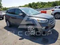 2017 Ford ESCAPE photo