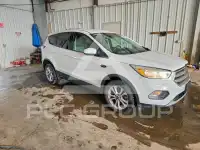 2017 Ford ESCAPE photo