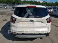 2017 Ford ESCAPE photo