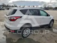 2017 Ford ESCAPE photo