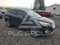 2017 Ford ESCAPE photo