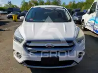 2017 Ford ESCAPE photo
