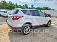 2017 Ford ESCAPE photo