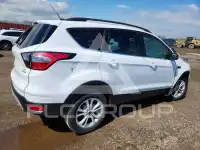 2017 Ford ESCAPE photo