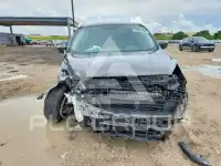 2017 Ford ESCAPE photo