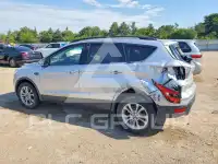 2017 Ford ESCAPE photo