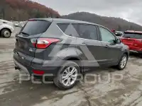 2017 Ford ESCAPE photo