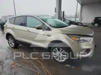 2017 Ford ESCAPE photo