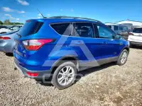 2017 Ford ESCAPE photo