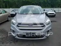 2017 Ford ESCAPE photo