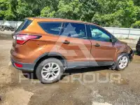 2017 Ford ESCAPE photo