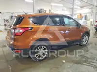 2017 Ford ESCAPE photo