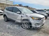 2017 Ford ESCAPE фото