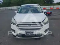 2017 Ford ESCAPE photo