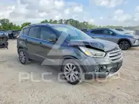 2017 Ford ESCAPE photo