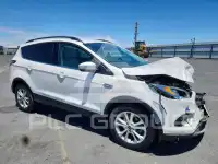 2017 Ford ESCAPE photo