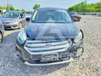 2017 Ford ESCAPE photo