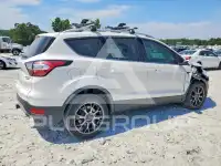 2017 Ford ESCAPE photo