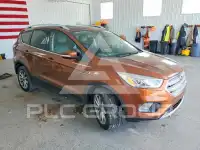 2017 Ford ESCAPE photo