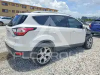 2017 Ford ESCAPE photo